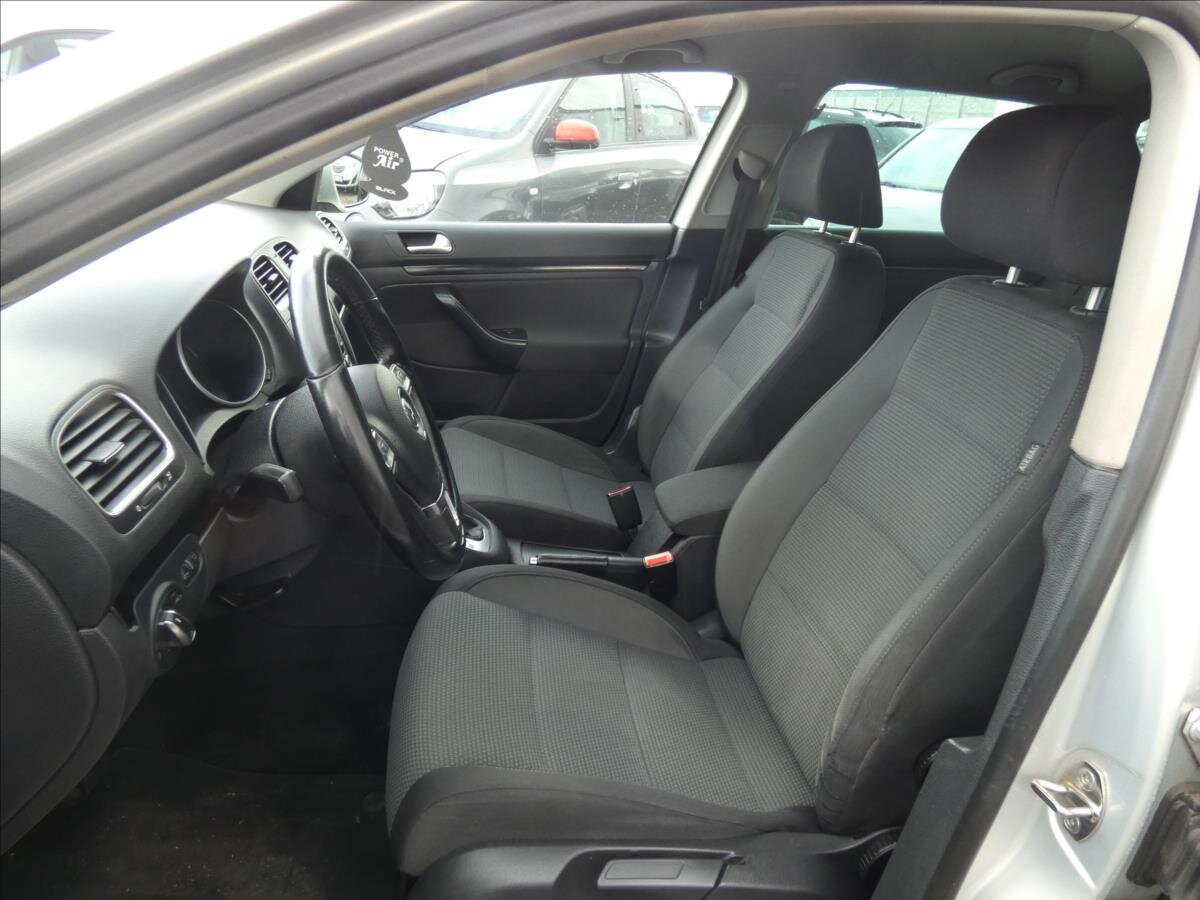 Volkswagen Golf Kombi 1,4 l 90 kw