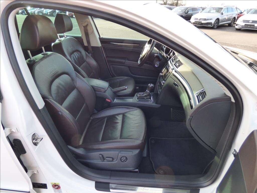 Škoda Superb Kombi 2,0 l 125 kw