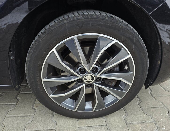 Škoda Rapid Hatchback 1,2 l 77 kw