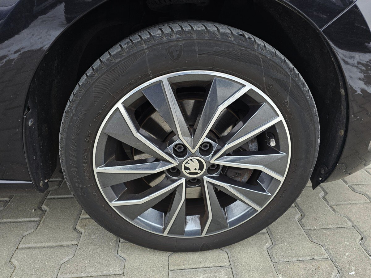 Škoda Rapid Hatchback 1,2 l 77 kw