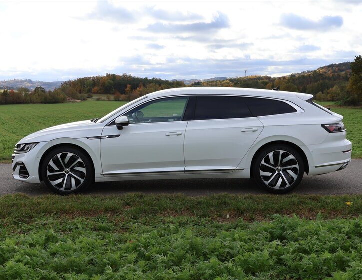 Volkswagen Arteon Kombi 2,0 l 206 kw