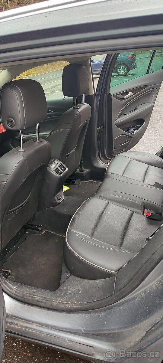 Opel Insignia Kombi 0,0 125 kw