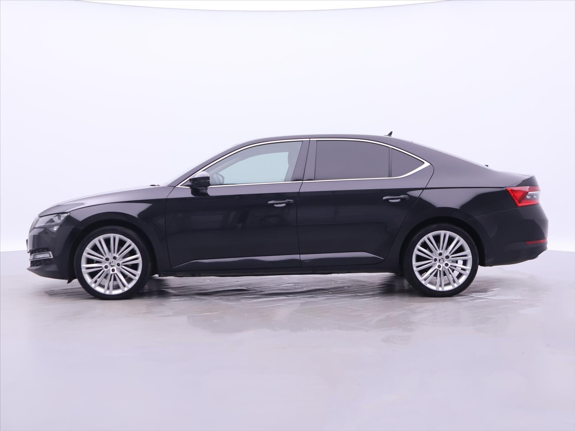 Škoda Superb Liftback 2,0 l 110 kw