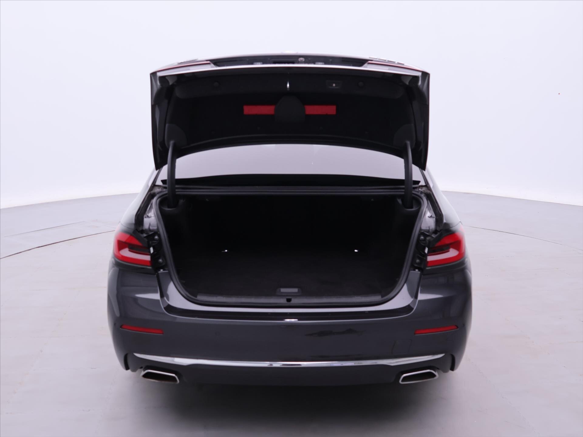 BMW Řada 5 Sedan 2,0 l 135 kw