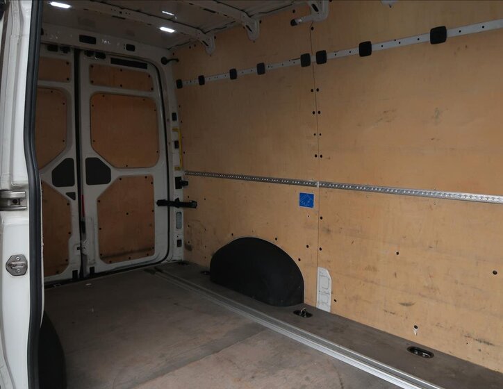 Volkswagen Crafter Ostatní 2,0 l 103 kw