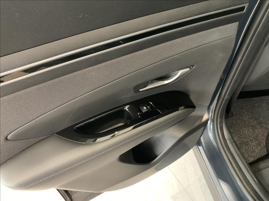 Hyundai Tucson SUV 1,6 l 110 kw