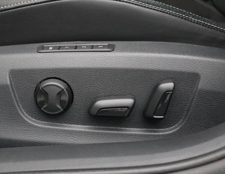 Škoda Superb Kombi 2,0 l 110 kw