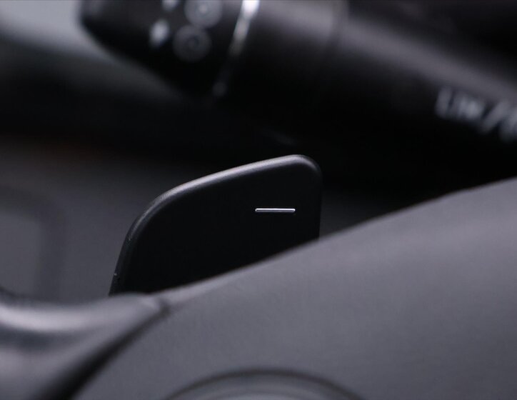 Mercedes-Benz Třídy E Sedan 3,0 l 150 kw