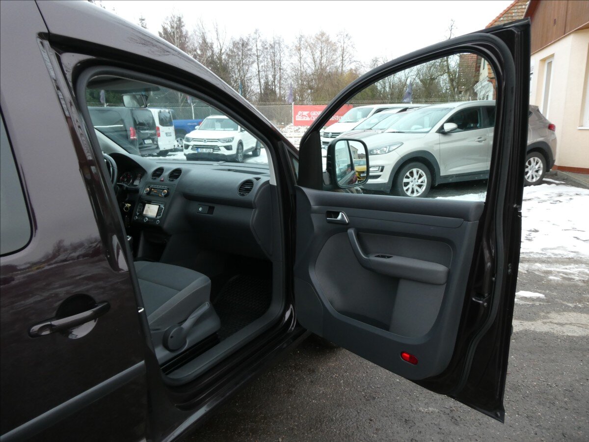 Volkswagen Caddy Kombi 1,6 l 75 kw