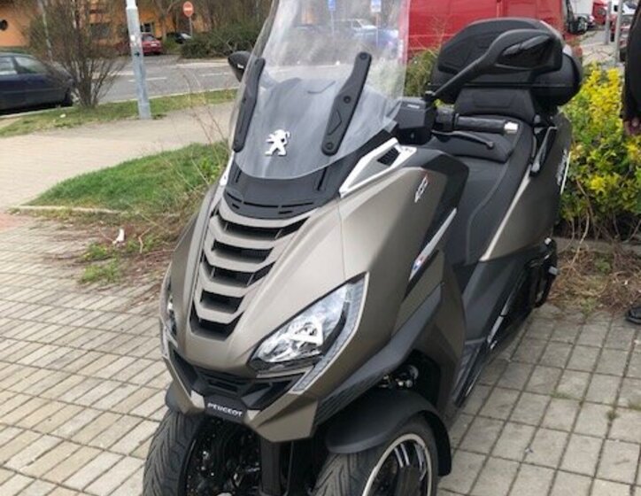 Peugeot Ostatní Kabriolet 400,0 26 kw