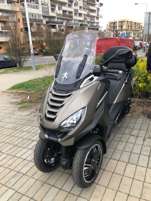 Peugeot Ostatní Kabriolet 400,0 26 kw