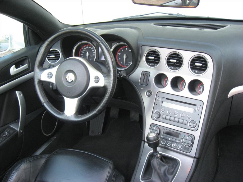 Alfa Romeo Spider Kabriolet 2,2 l 136 kw
