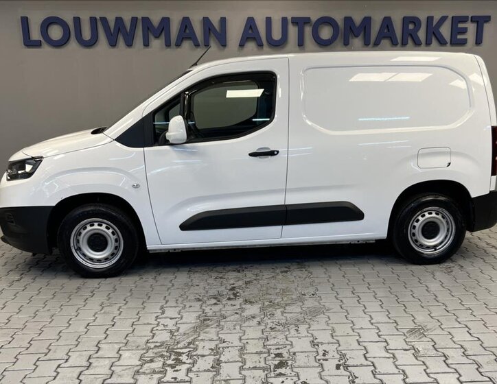 Toyota ProAce City VAN-Minibus 1,5 l 75 kw