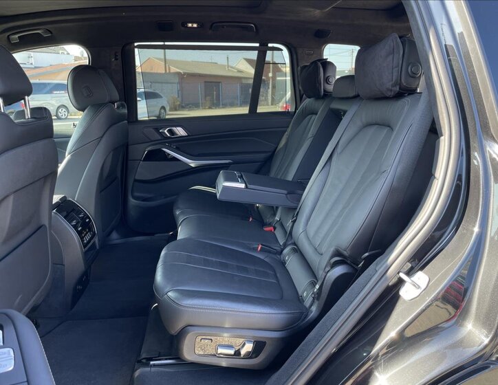 BMW X7 SUV / Terénní 3,0 l 195 kw