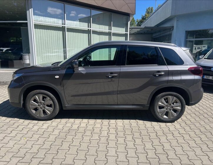 Suzuki Vitara SUV 1,4 l 95 kw