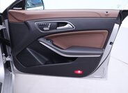 Mercedes-Benz CLA Sedan 2,0 l 280 kw