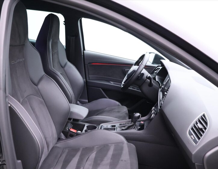 Seat Leon Kombi 2,0 l 221 kw