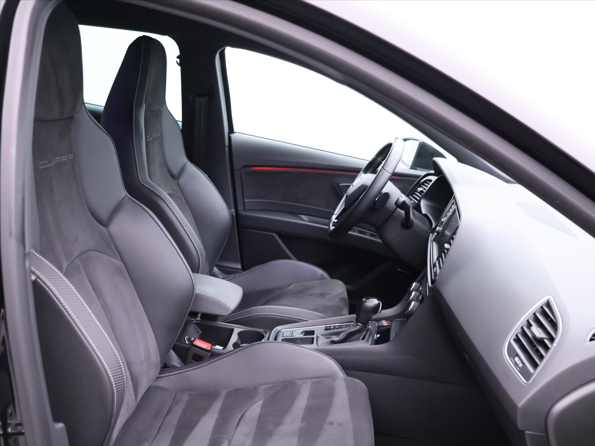 Seat Leon Kombi 2,0 l 221 kw