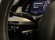 Audi SQ7 37
