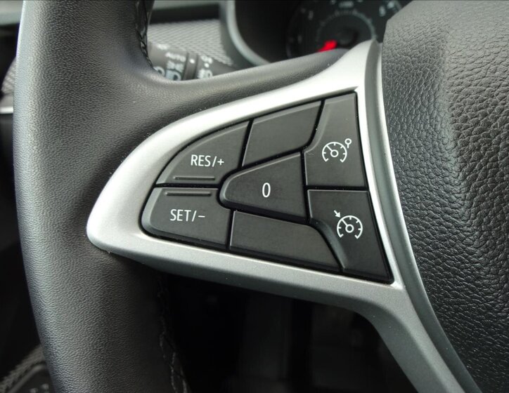 Dacia Sandero Hatchback 999,0 67 kw