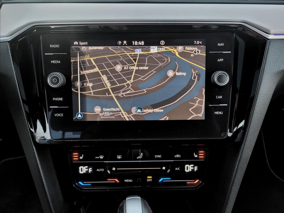 Volkswagen Passat Kombi 2,0 l 90 kw