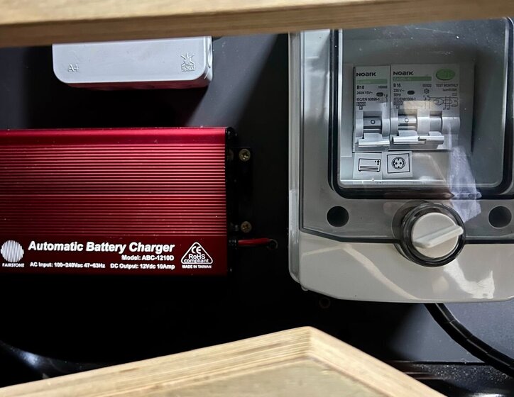 Opel Vivaro Užitková 2,0 l 130 kw