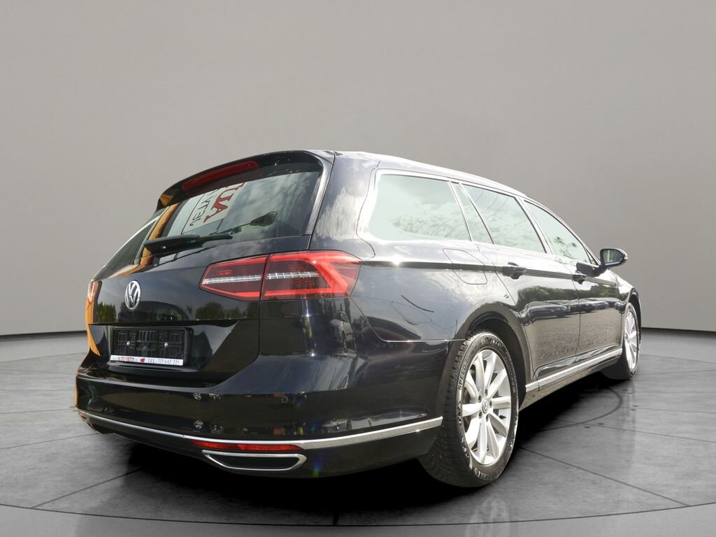 Volkswagen Passat Kombi 2,0 l 176 kw