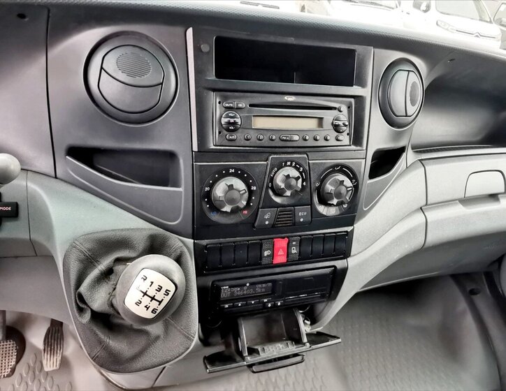 Iveco Daily 9