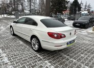 Volkswagen Passat CC Sedan 1,8 l 118 kw