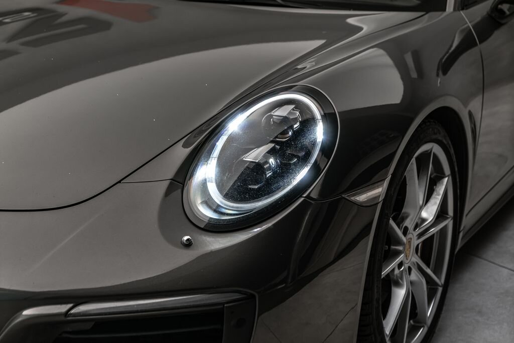 Porsche 911 Kupé 3,0 l 309 kw