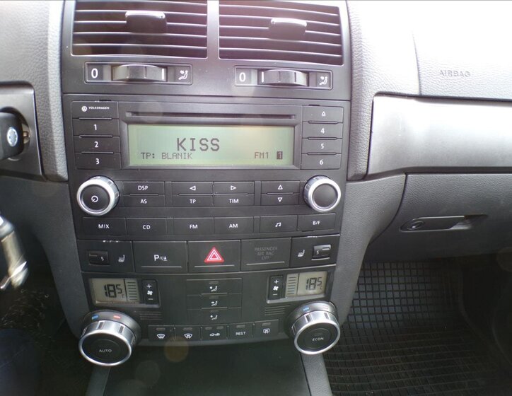 Volkswagen Touareg 25