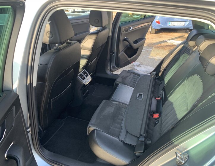 Škoda Superb Kombi 2,0 l 140 kw