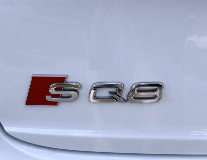 Audi SQ8 SUV / Terénní 4,0 l 320 kw