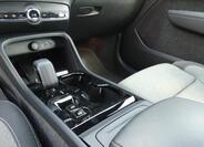 Volvo XC40 6