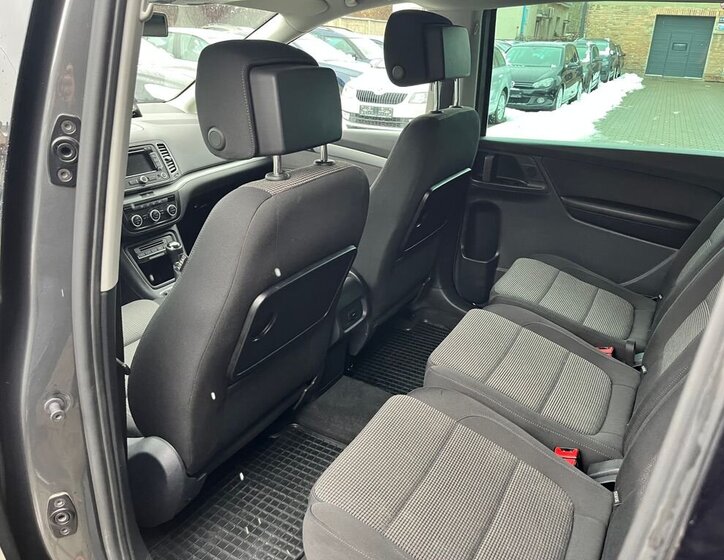 Volkswagen Sharan 18