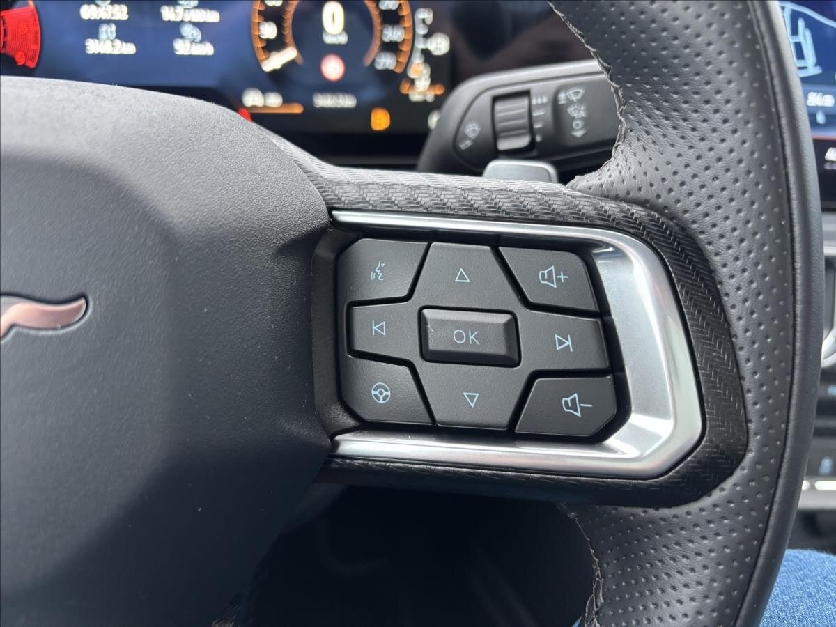 Ford Mustang Kupé 5,0 l 328 kw