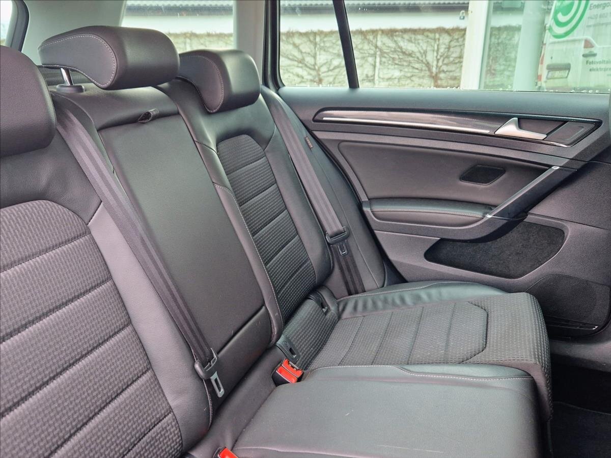 Volkswagen Golf Kombi 1,4 l 110 kw