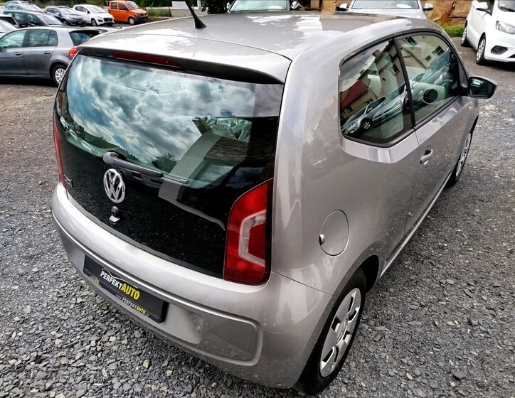 Volkswagen up! Hatchback 999,0 44 kw