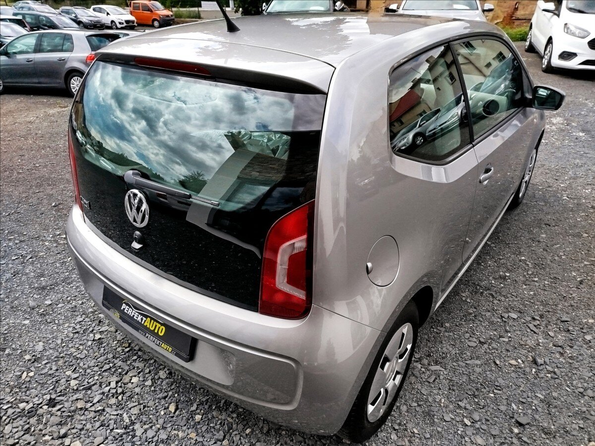 Volkswagen up! Hatchback 999,0 44 kw