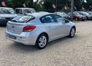 Chevrolet Cruze 5