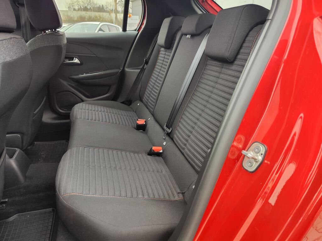 Peugeot 208 Hatchback 1,2 l 74 kw