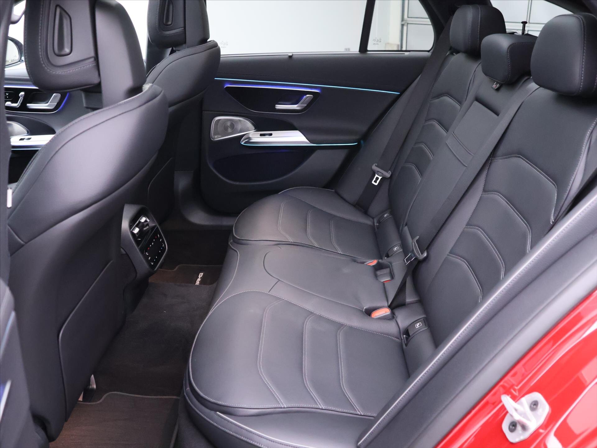 Mercedes-Benz Třídy E Kombi 2,0 l 145 kw