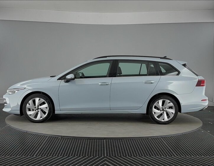 Volkswagen Golf Kombi 1,5 l 110 kw