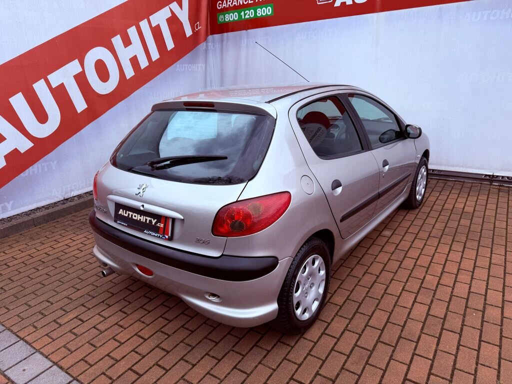 Peugeot 206 Hatchback 1,4 l 55 kw