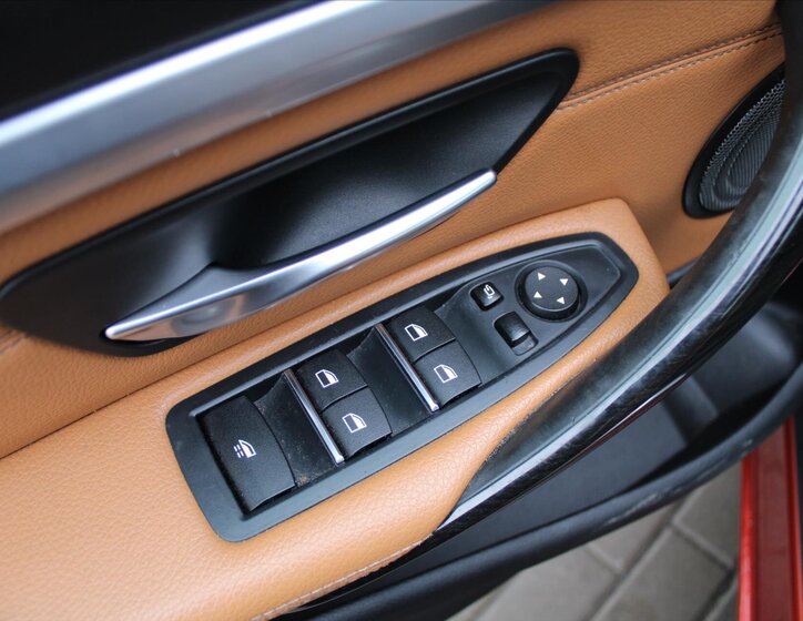 BMW Řada 4 Kabriolet 2,0 l 185 kw