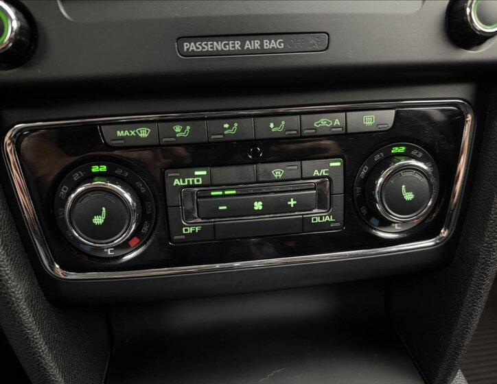 Škoda Superb Kombi 2,0 l 103 kw