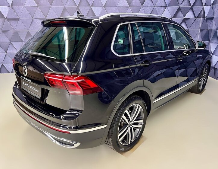 Volkswagen Tiguan 7