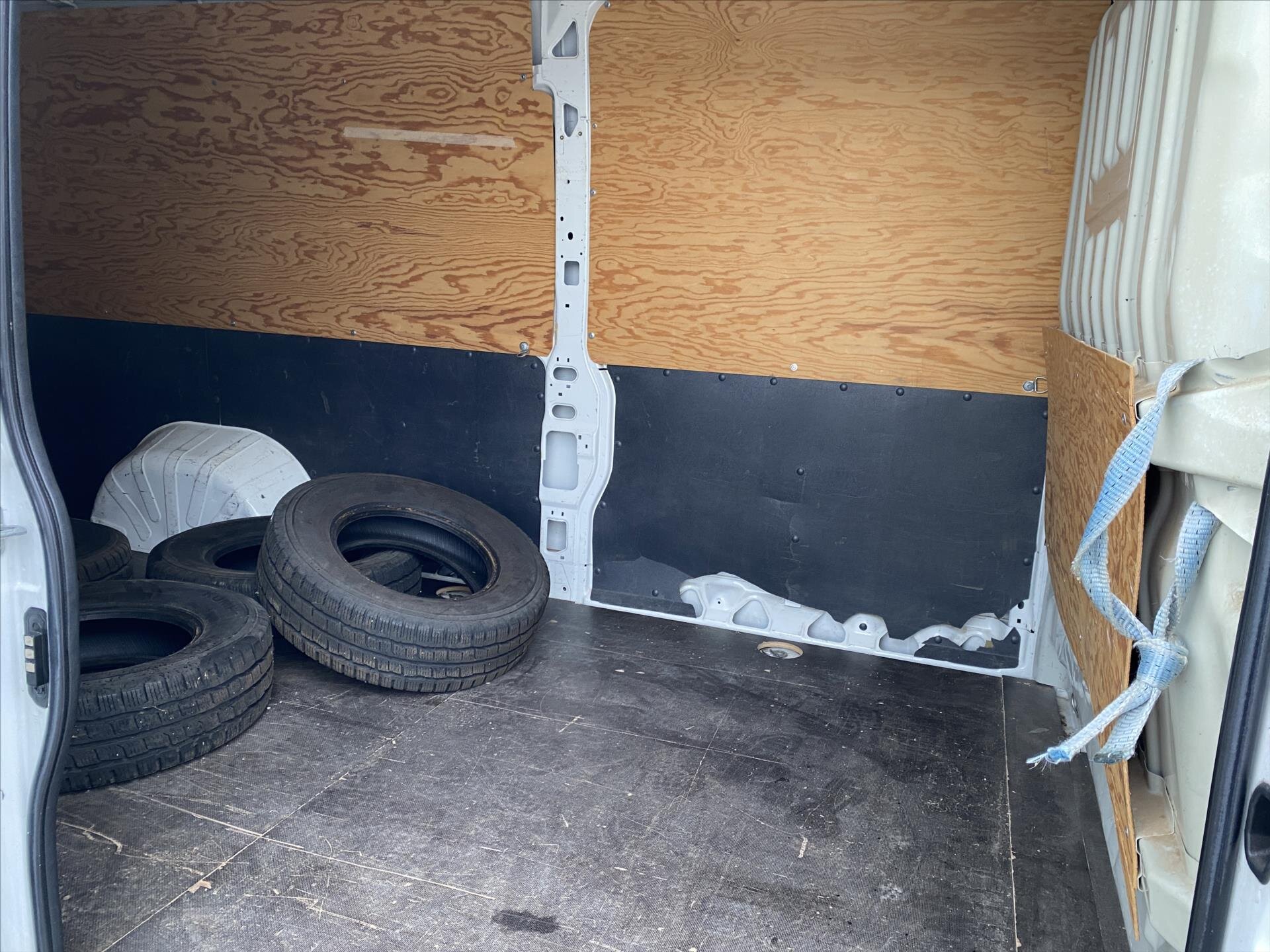 Citroën Jumper Skříň 2,2 l 110 kw