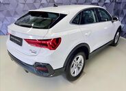 Audi Q3 7