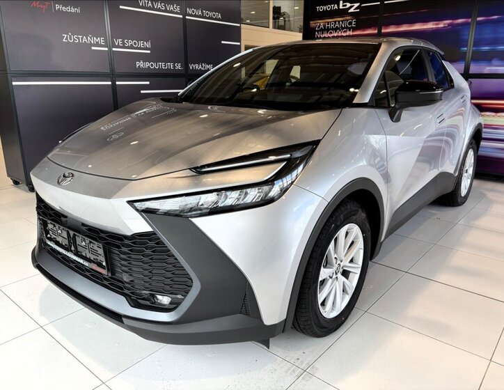 Toyota C-HR 3